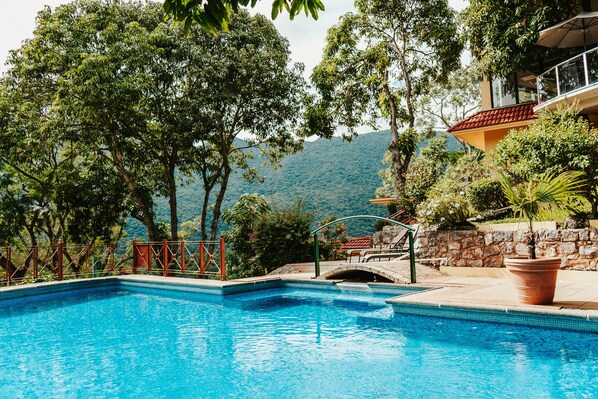 Alberca al aire libre