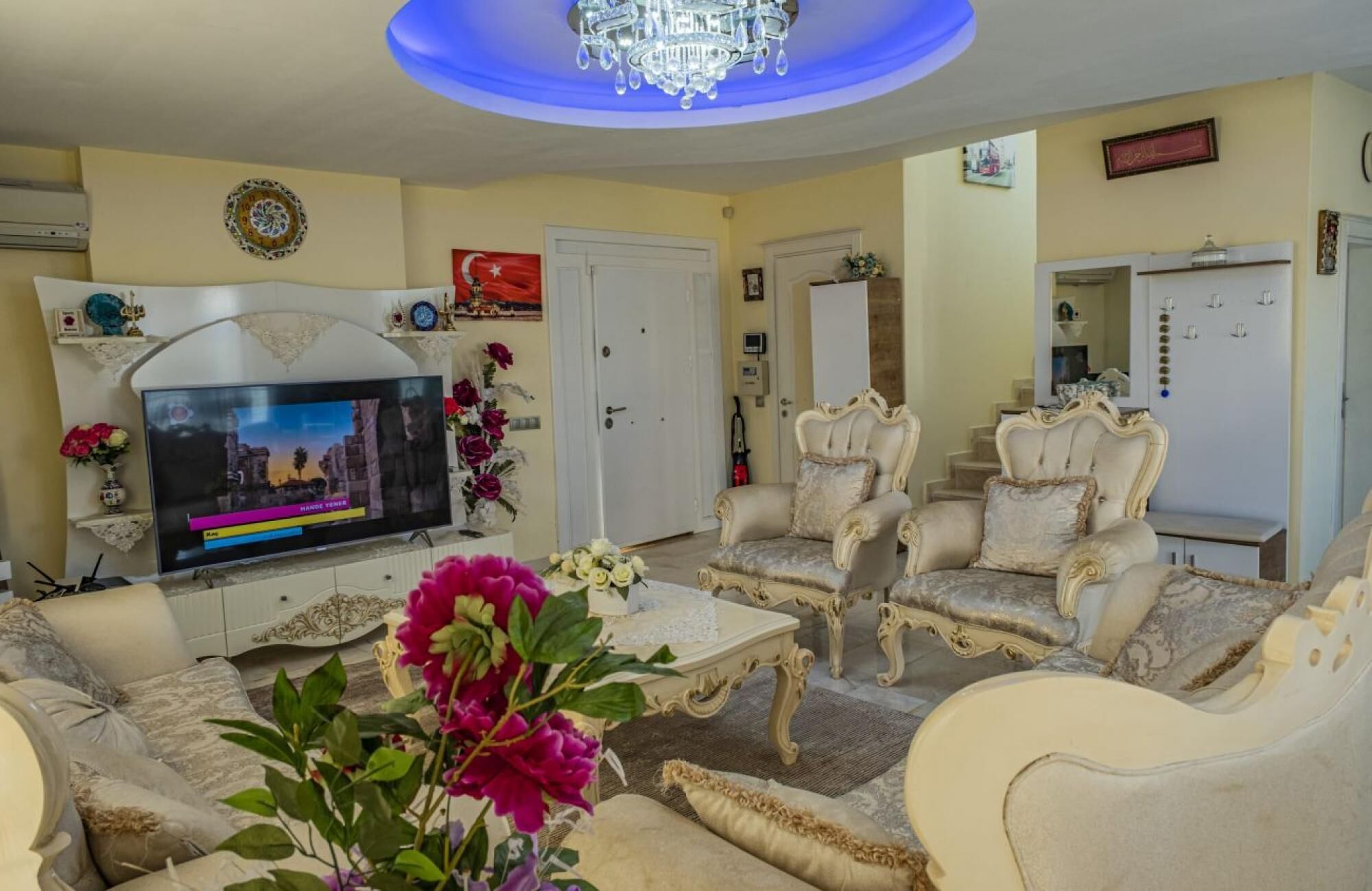 Foto - Splendid Villa with Private Pool in Antalya