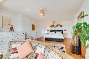 3 habitaciones, tabla de planchar con plancha y wifi gratis