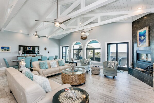 Smart TV, video games, DVD player, stereo - Luxury 6 Bedroom Gulf View House w/ Private Pool, Firepit and more! (Pensacola Beach)