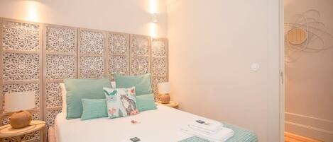 1 chambre, fer et planche à repasser, Wi-Fi, draps fournis