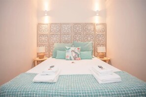 1 camera, ferro/asse da stiro, Wi-Fi, lenzuola