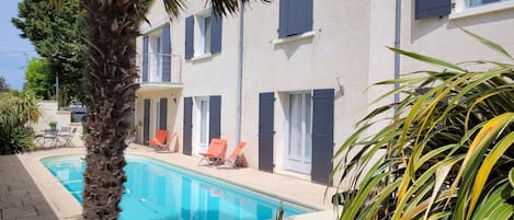 Piscine extérieure