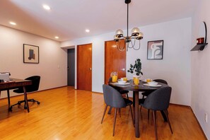 Dining - Capitalia | Lovely Urban w/GYM (Ciudad de México)