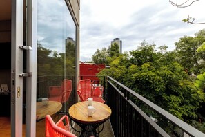 Outdoor dining - Capitalia | Lovely Urban w/GYM (Ciudad de México)