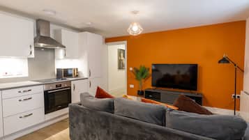 Comfort Apartment, Private Bathroom, Courtyard View | Lounge