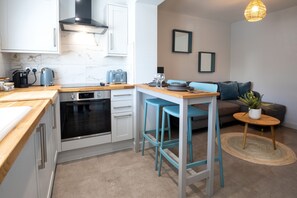 Apartment, Accessible, Private Bathroom | Shared kitchen - The Hideout (Southampton)