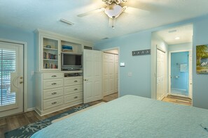 3 bedrooms, travel crib, free WiFi, bed sheets