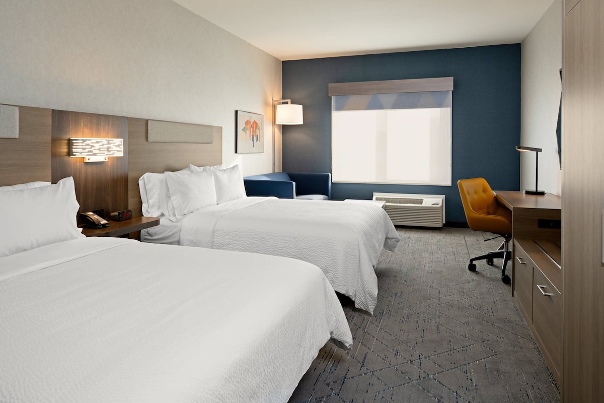 1 bedroom, in-room safe, desk, blackout drapes