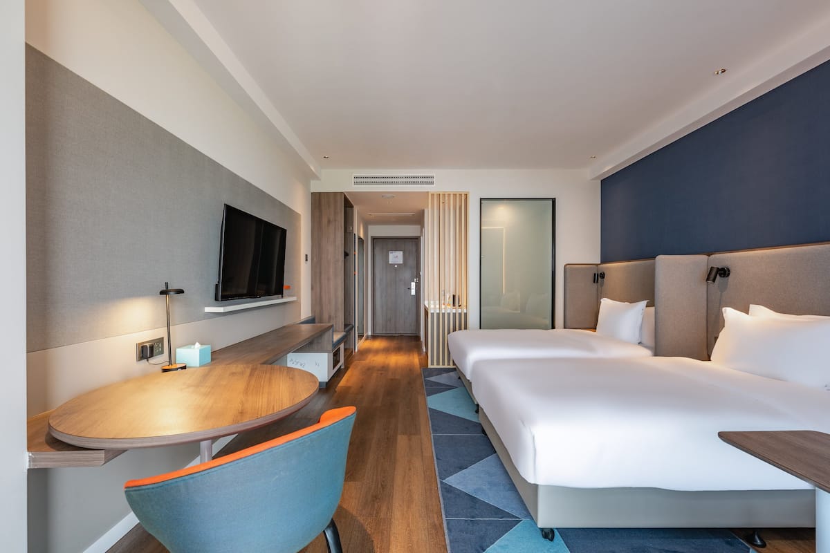 Standaard kamer, 2 eenpersoonsbedden | Een minibar, geluiddichte muren, gratis wifi, beddengoed