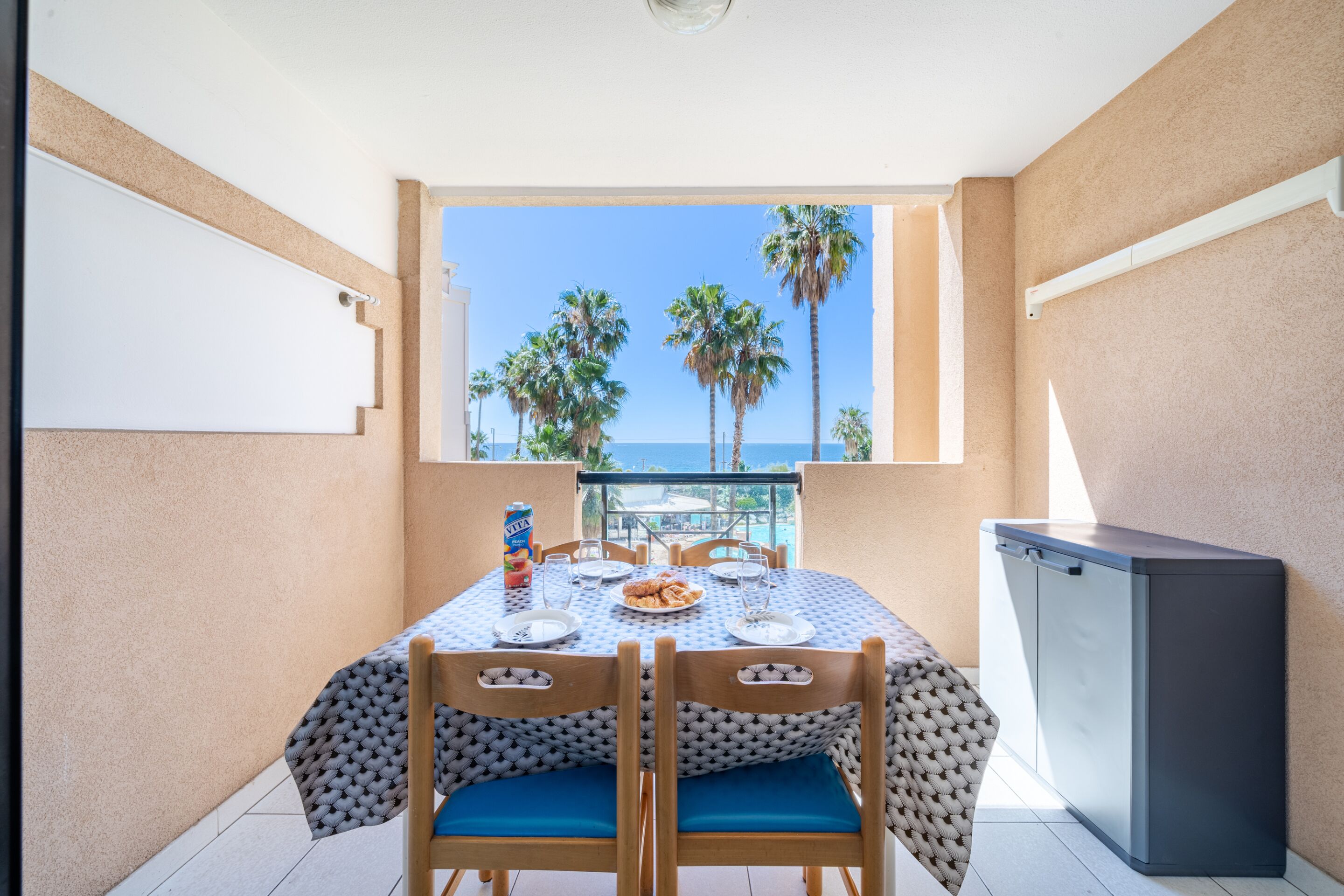 Appartamento, bagno in camera, vista mare (App 319) | Vista balcone