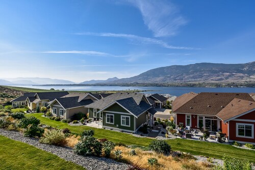 Lake and Mountain Views | Golf cart | Boat slip