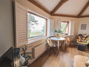 Cottage | Interior - Oversands Cottage (Grange-over-Sands)