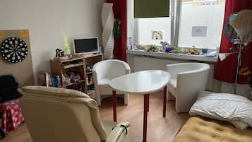 1 bedroom, iron/ironing board, bed sheets, wheelchair access