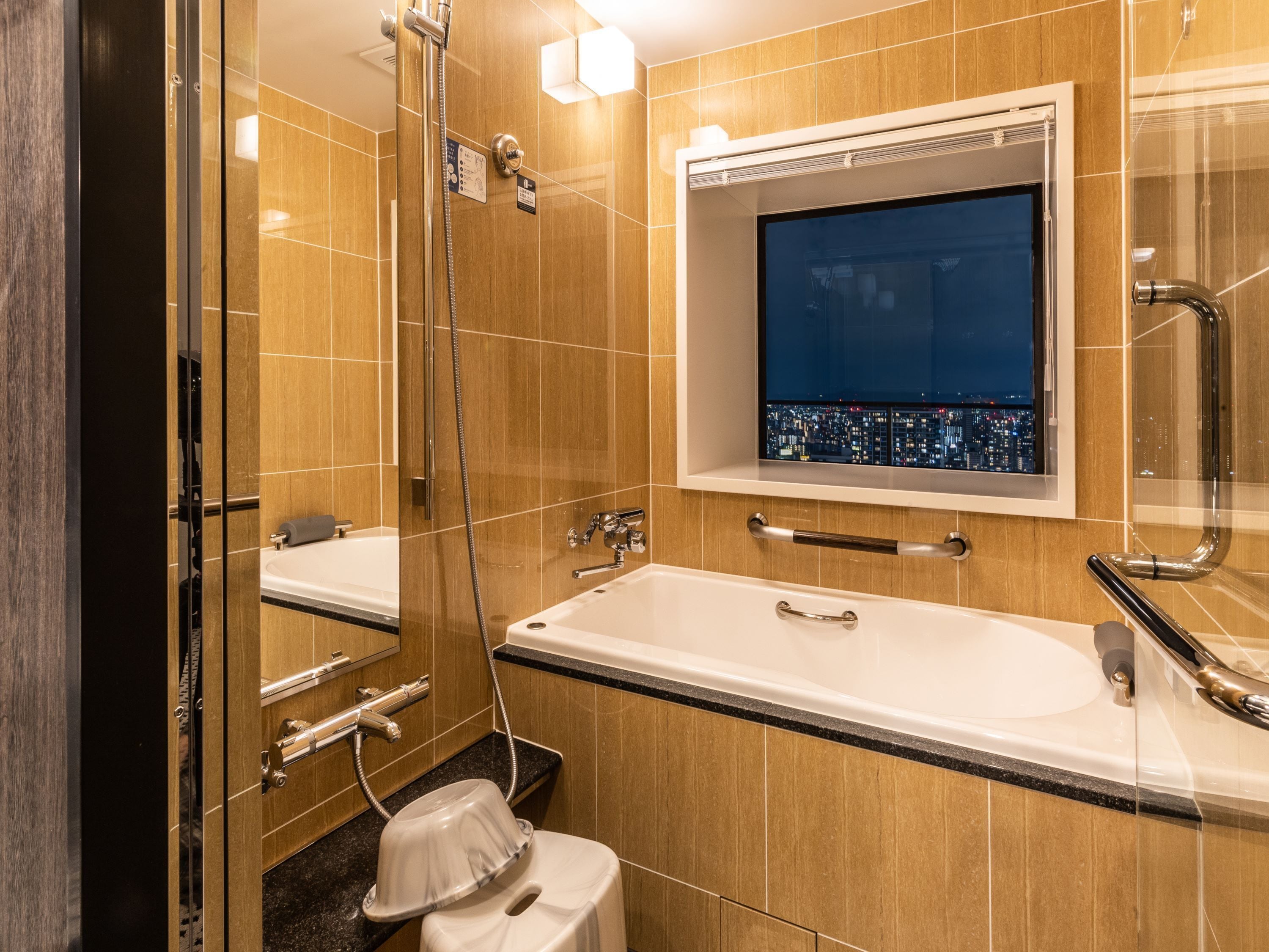 Photo - APA Hotel & Resort Osaka Umeda Eki Tower