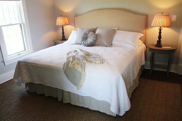 4 Schlafzimmer, Schreibtisch, Bügeleisen/Bügelbrett, kostenloses WLAN