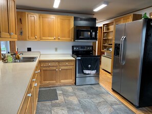 Private kitchen - Secluded Authentic Log House w/valley view! (Almond)