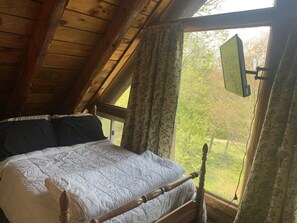 5 chambres, bureau, accès au Wi-Fi (inclus), literie fournie
