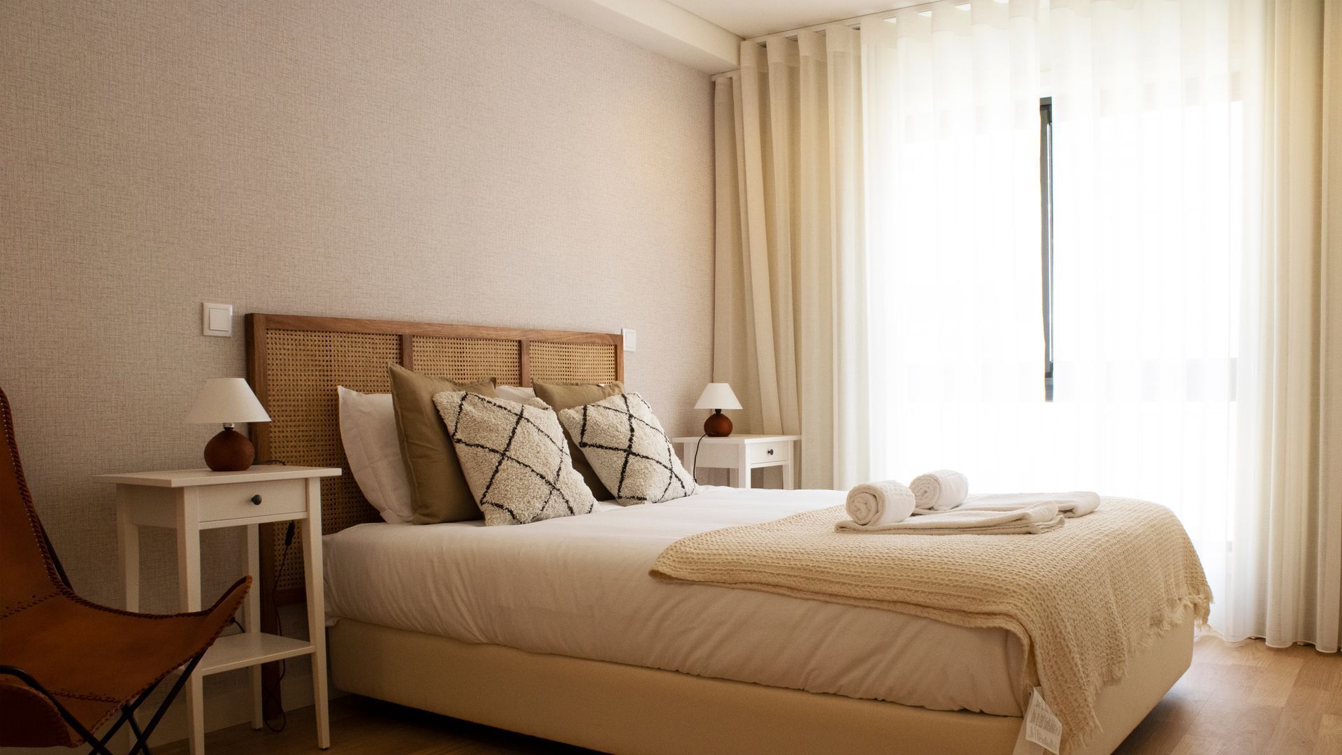 1 slaapkamer, een strijkplank/strijkijzer, gratis wifi, beddengoed