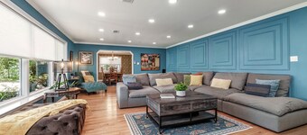 Spacious Midcentury home located 1 block from Oaklawn Racing and Gaming