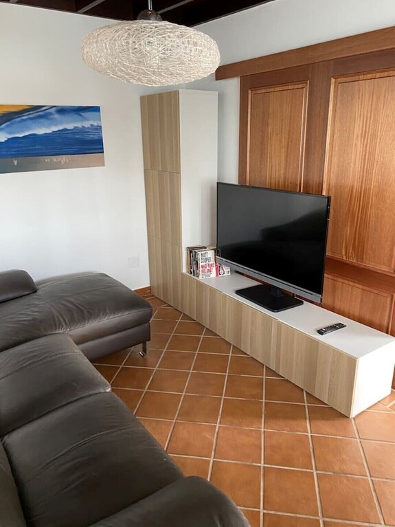 Stunning Villa Arabella Close To Playa Blanca Centre And Beach - Yaiza