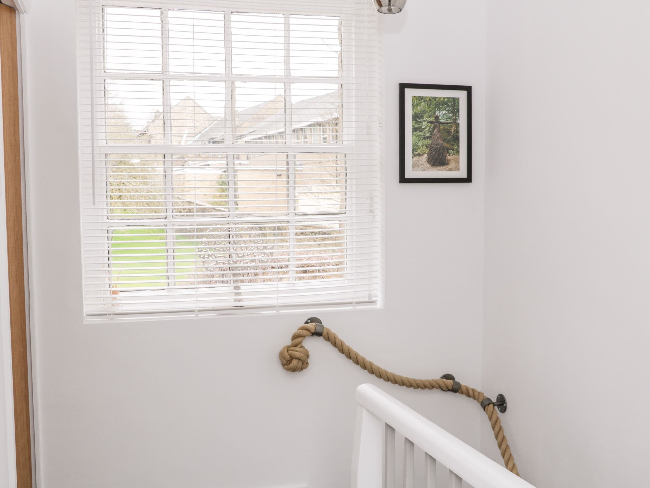 Cottage | 2 bedrooms, individually decorated, individually furnished, free WiFi