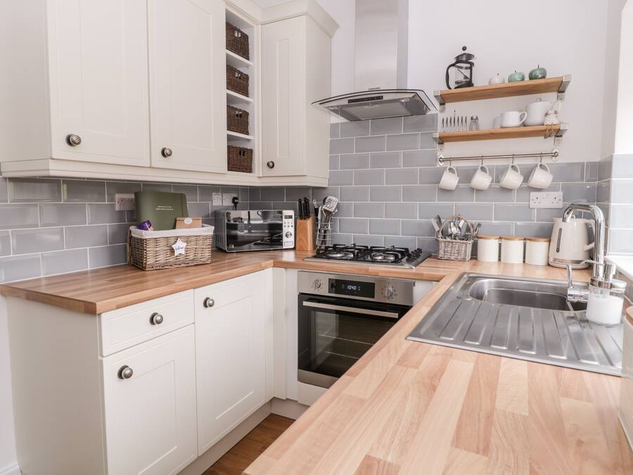 Cottage | Interior