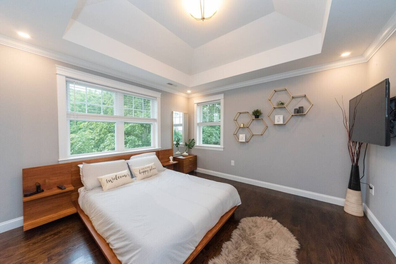 4 soverom, skrivebord, strykejern/-brett og wi-fi (inkludert)