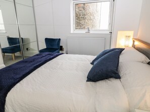 Casa de campo | 3 habitaciones, decoración personalizada y muebles diferentes