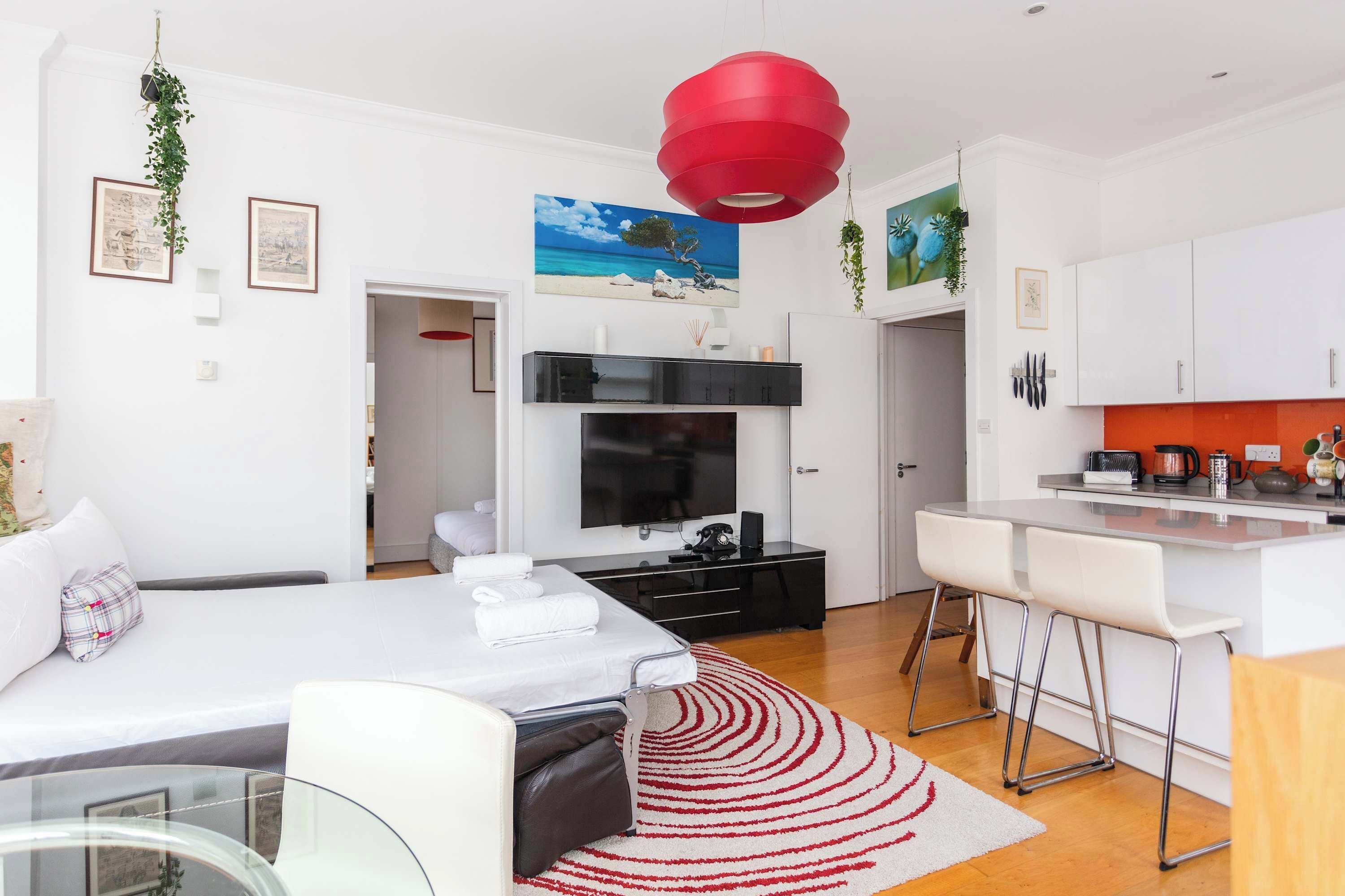 1 bedroom, iron/ironing board, Internet, bed sheets