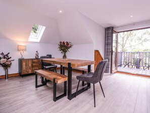 Dining - The Barn at Mulberry Lodge (Maidstone)