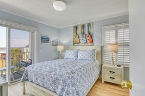 3 bedrooms, free WiFi, bed sheets, wheelchair access - Compass Rose 31 - Three Bedroom, Two Bath Oceanfront Condo (Garden City Beach)