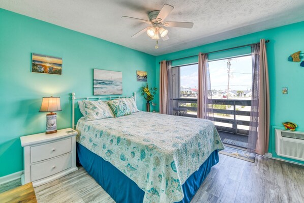 1 chambre, fer et planche à repasser, accès au Wi-Fi (inclus)