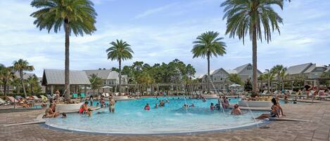 حمّام سباحة خارجي