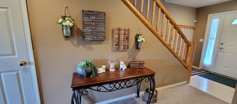 Cozy condo on Glacier View Golf Course, 1 mi to Glacier National Park