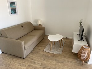 Living area - Superb Aviso apartment (Courseulles-sur-Mer)