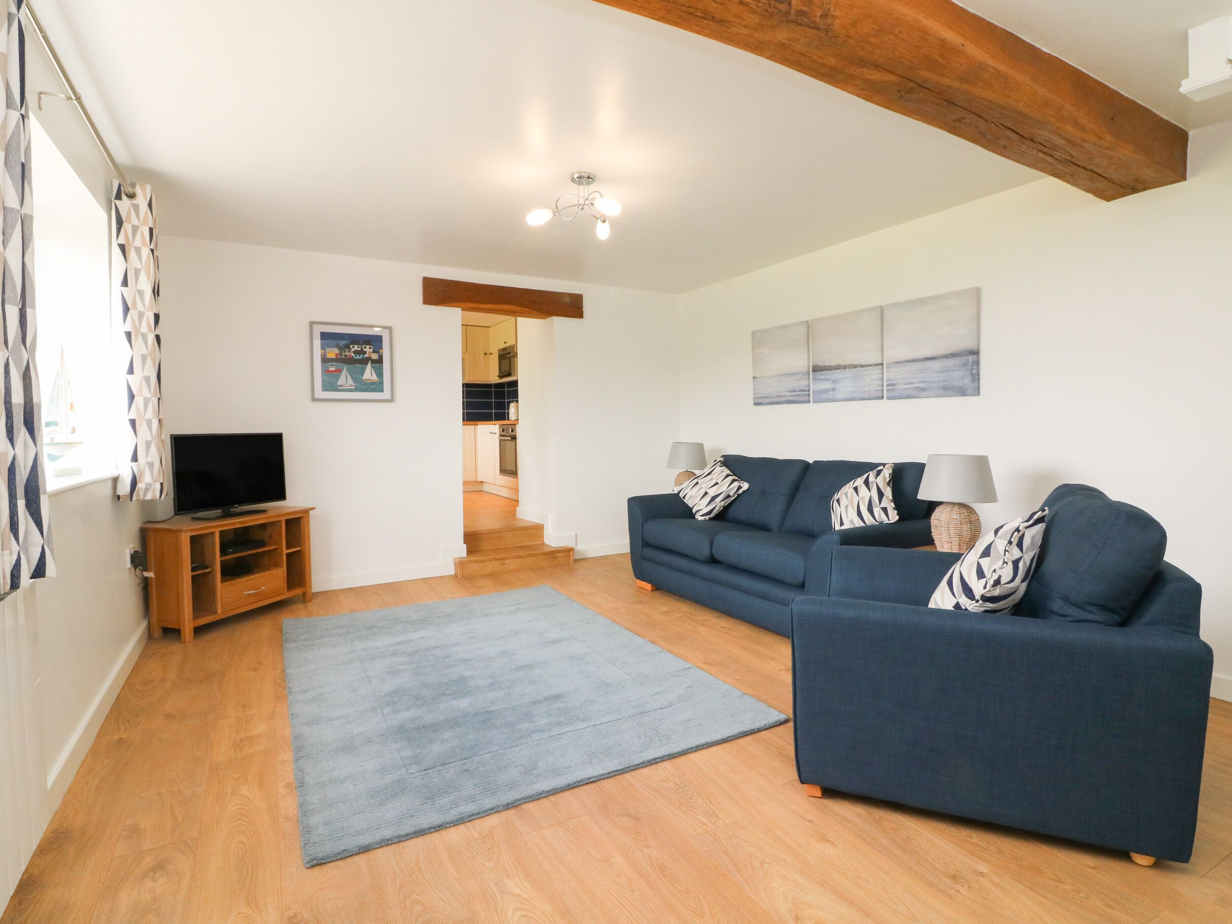 Cottage | Interior