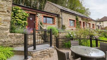 Cottage | Balcony