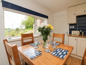 Cottage | Interior - Honeysuckle Cottage (Barnstaple)