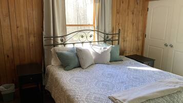 2 間睡房、免費 Wi-Fi、床單