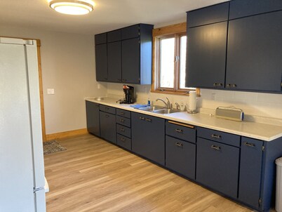 Your Own Private Resort on Woman Lake!