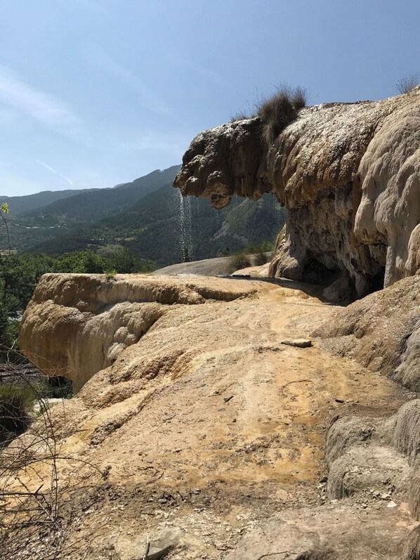 منوع