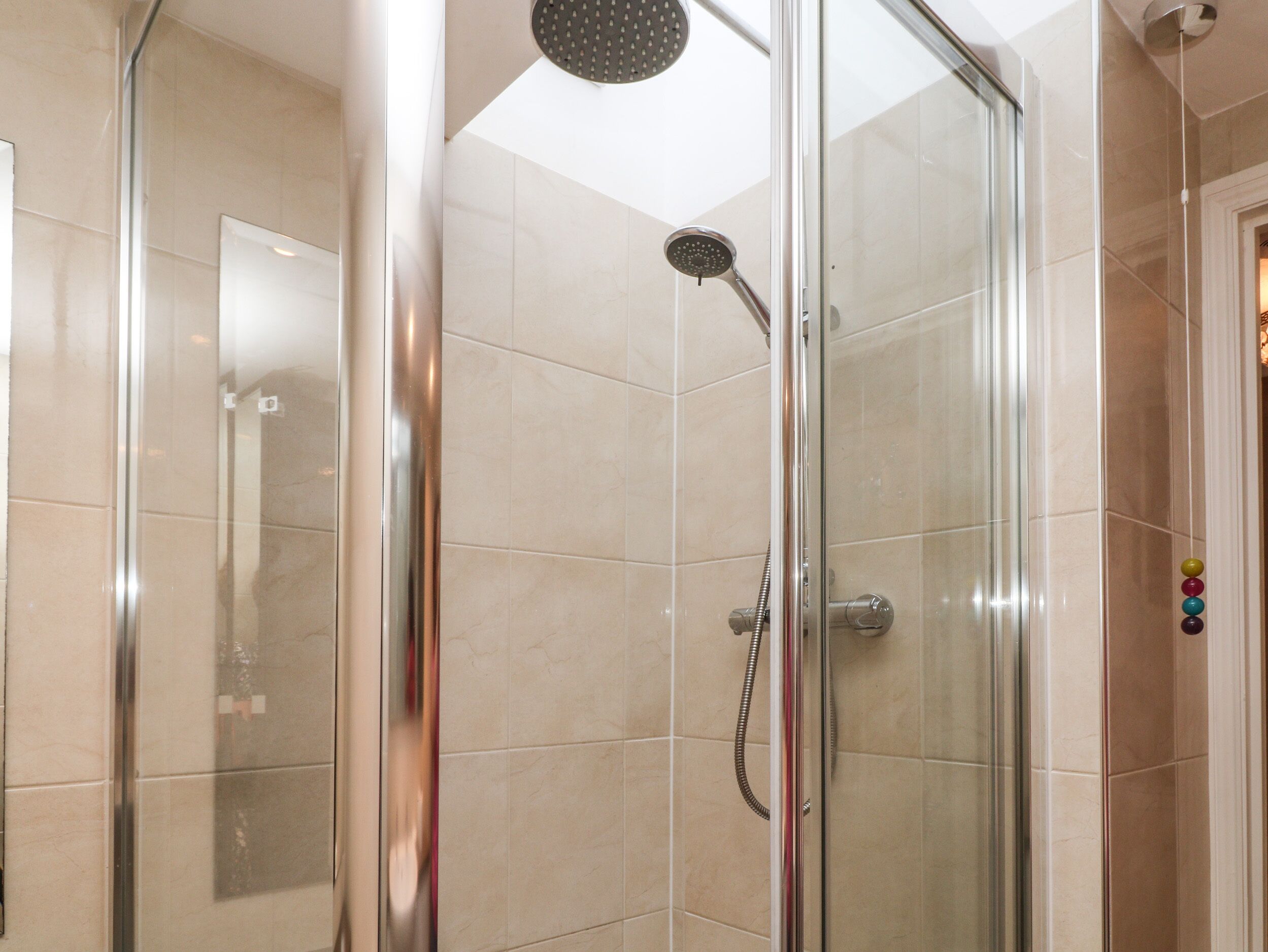 คอทเทจ | ห้องน้ำ | ฝักบัว