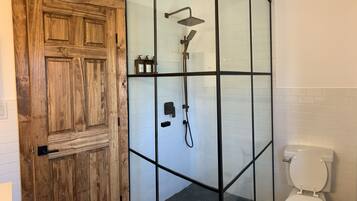 Shower, eco-friendly toiletries, hair dryer, towels