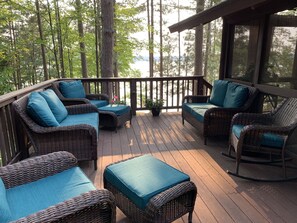 Property grounds - Rustic Lakefront Log Cabin Retreat w/Pontoon included Memorial to Labor Day  (Danbury)