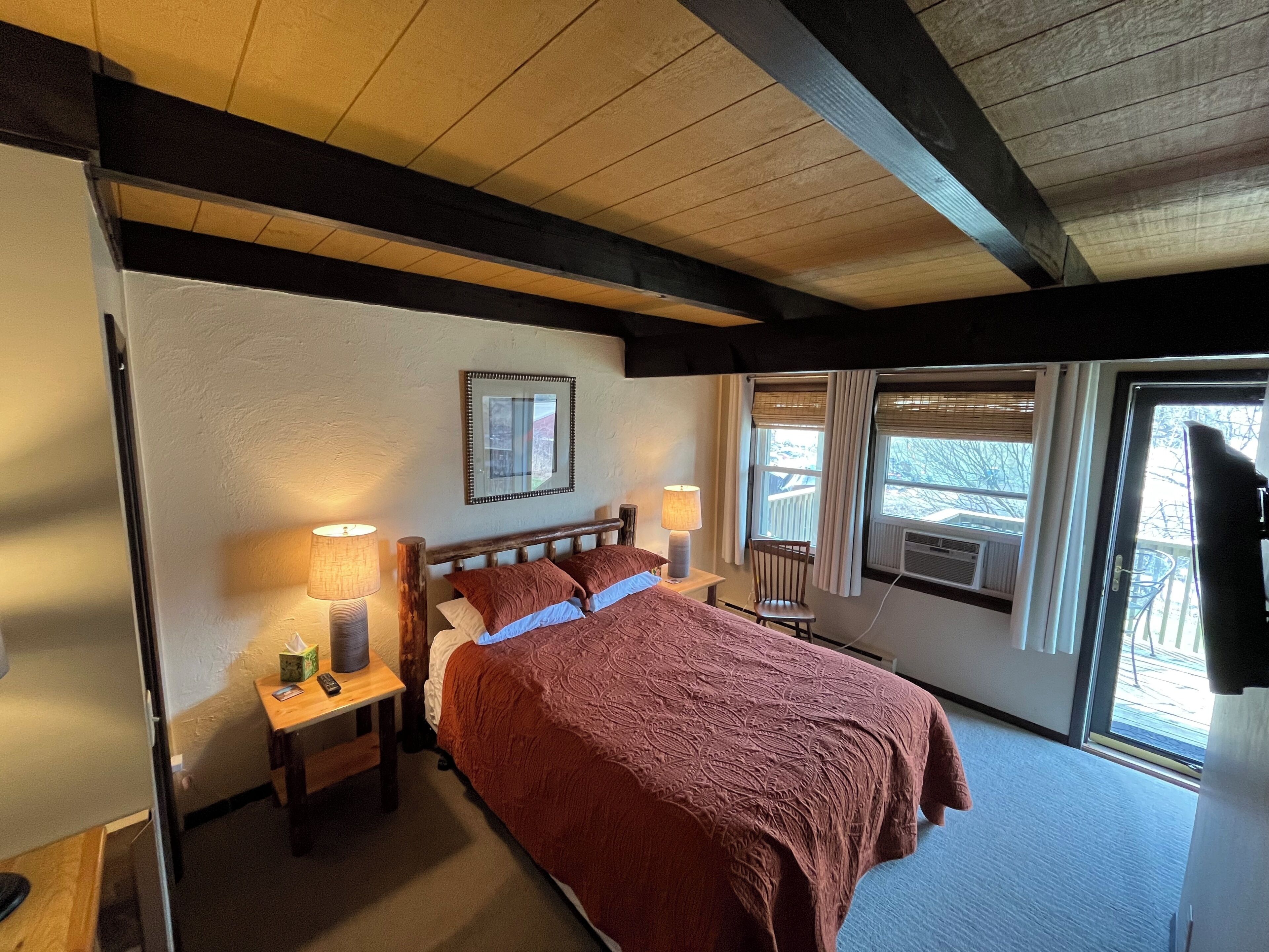 2 chambres, fer et planche à repasser, Wi-Fi gratuit, draps fournis