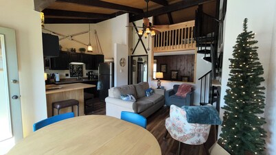 Cozy Townhouse, Greek Peak, Cortland, NY - View Details for all Photos