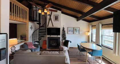 Cozy Townhouse, Greek Peak, Cortland, NY - View Details for all Photos