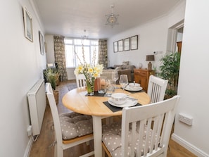 Cottage | Interior