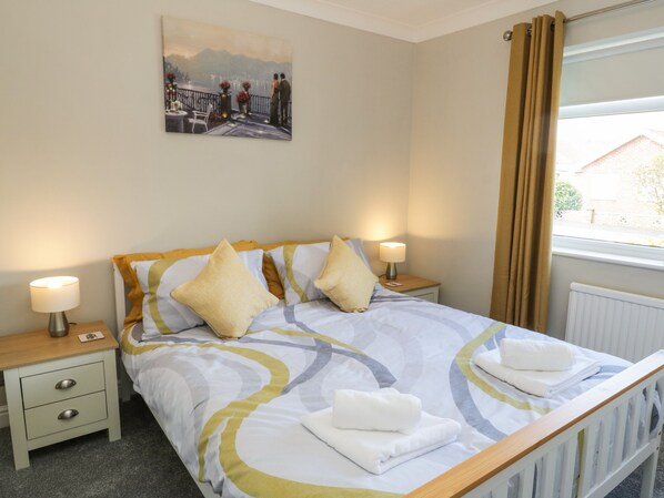 2 habitaciones, decoración personalizada y muebles diferentes 